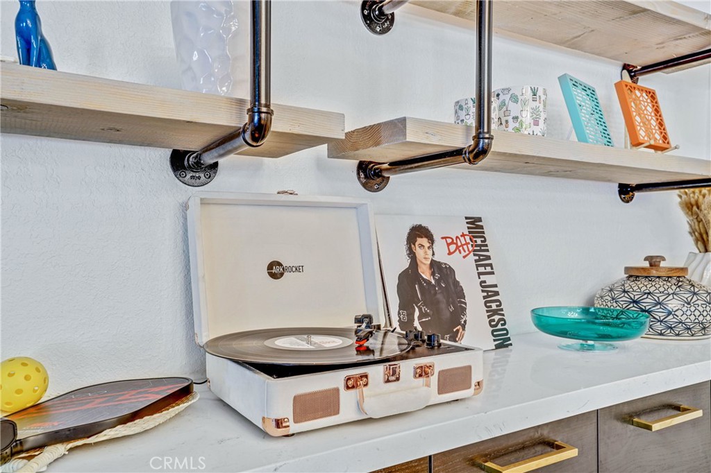 MLS #OC25268478 image #12