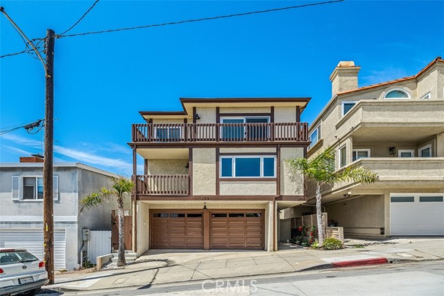 Detail Gallery Image 35 of 44 For 125 38th St, Manhattan Beach,  CA 90266 - 3 Beds | 3 Baths