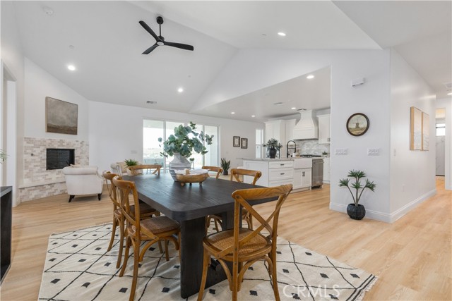 Detail Gallery Image 10 of 64 For 13165 N Bluffs Ct, San Miguel,  CA 93451 - 4 Beds | 2/1 Baths