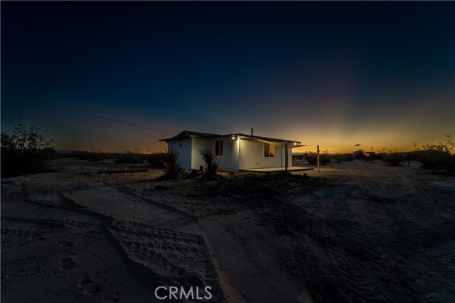 Detail Gallery Image 28 of 40 For 65125 Saturn, Joshua Tree,  CA 92252 - 2 Beds | 1 Baths