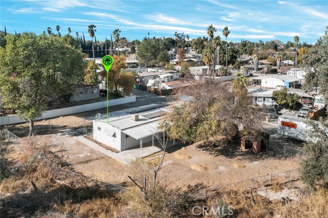 17221 Hidalgo Drive, Perris CA: https://media.crmls.org/medias/899e3964-e9b8-4541-b2e0-a6900572909d.jpg