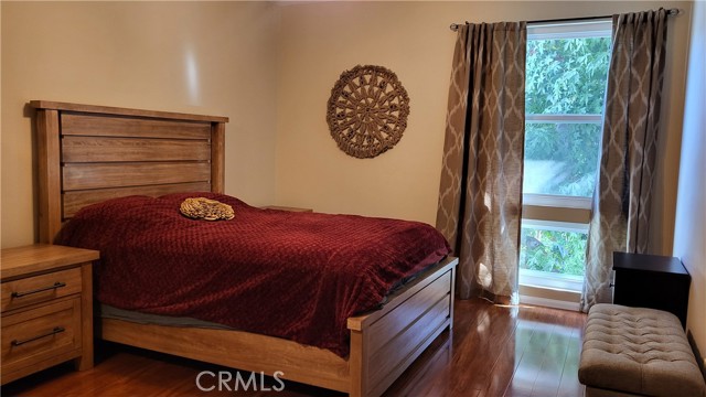 11225 Peach Grove Street, 202 photo 9