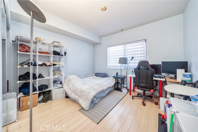 Detail Gallery Image 9 of 13 For 1042 S Kingsley Dr #101,  Los Angeles,  CA 90006 - 2 Beds | 2 Baths