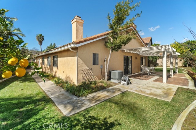 Detail Gallery Image 24 of 36 For 13663 Pageantry, Chino Hills,  CA 91709 - 3 Beds | 2 Baths