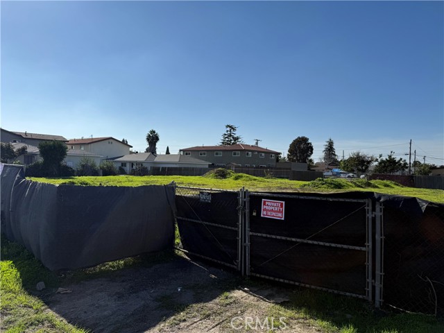 Front Image Thumbnail for CROC25271512