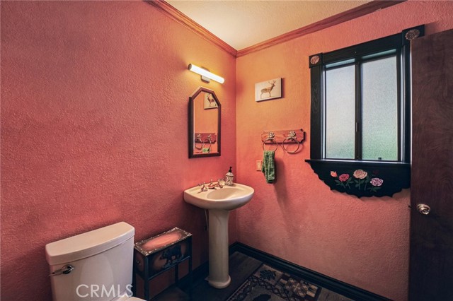 Detail Gallery Image 13 of 27 For 21520 Peak Cir, Cedarpines Park,  CA 92322 - 3 Beds | 2/1 Baths