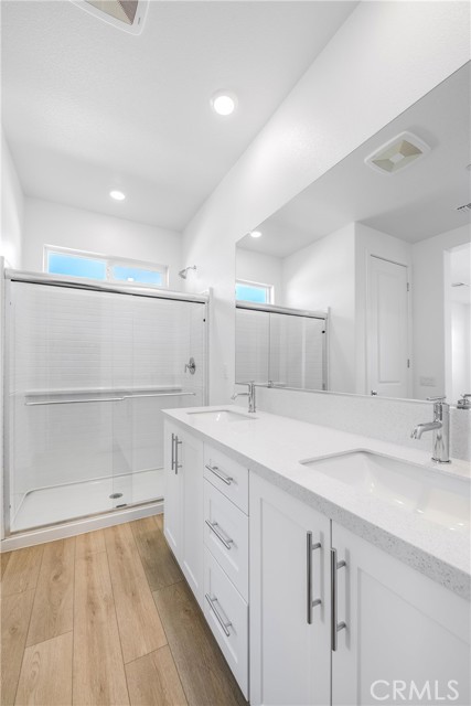 5564 Gem Court, Lancaster CA: https://media.crmls.org/medias/89a4903a-17a1-48a4-930b-1720705a434b.jpg