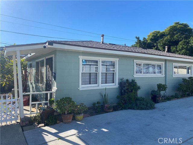 25127 Woodward Avenue, Lomita, California 90717, 5 Bedrooms Bedrooms, ,4 BathroomsBathrooms,Triplex,For Sale,Woodward,PW24069120