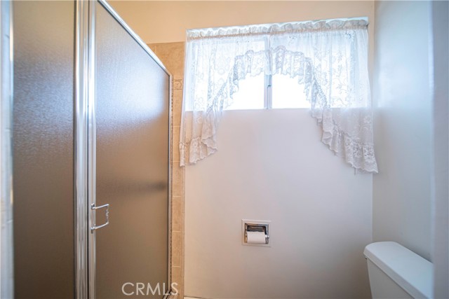 Detail Gallery Image 23 of 50 For 2874 S Whispering Lakes Ln, Ontario,  CA 91761 - 4 Beds | 2/1 Baths