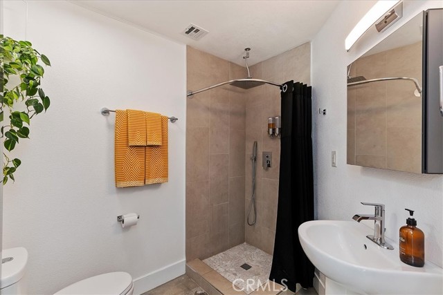 Detail Gallery Image 36 of 50 For 46450 Cameo Palms Dr, La Quinta,  CA 92253 - 3 Beds | 2/1 Baths