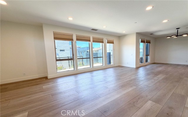 5406 W 149th PL Unit: 7