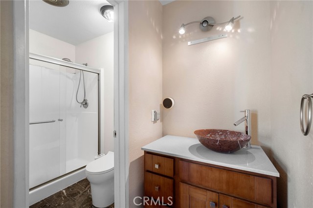 1422 Rock Glen Avenue, 203 photo 18