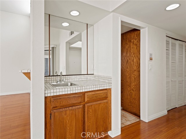 Detail Gallery Image 16 of 51 For 365 W Alameda Ave #305,  Burbank,  CA 91506 - 2 Beds | 2 Baths