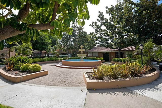 1001 W Macarthur Boulevard, Santa Ana CA: https://media.crmls.org/medias/89a6c758-8f90-4540-961e-edb9ba01cc5b.jpg
