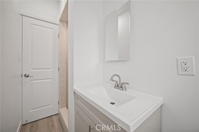 Detail Gallery Image 30 of 42 For 7445 Balcom Ave, Reseda,  CA 91335 - 4 Beds | 2 Baths