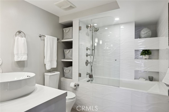 Detail Gallery Image 37 of 65 For 4265 Marina City Dr #901,  Marina Del Rey,  CA 90292 - 3 Beds | 2 Baths