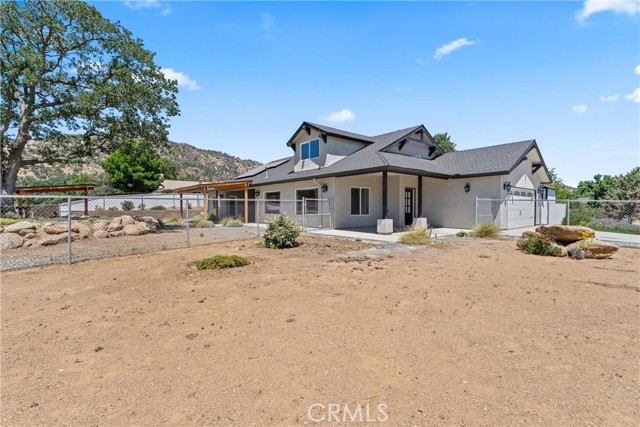 21813 Valley Vista Drive, Tehachapi CA: https://media.crmls.org/medias/89a8180e-4b36-4637-b54e-be0d811592e6.jpg