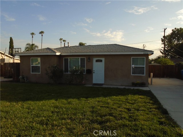 806 E Rose Ave, La Habra, CA 90631