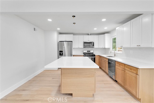 Detail Gallery Image 13 of 39 For 14420 Plantana Dr, La Mirada,  CA 90638 - 4 Beds | 2 Baths