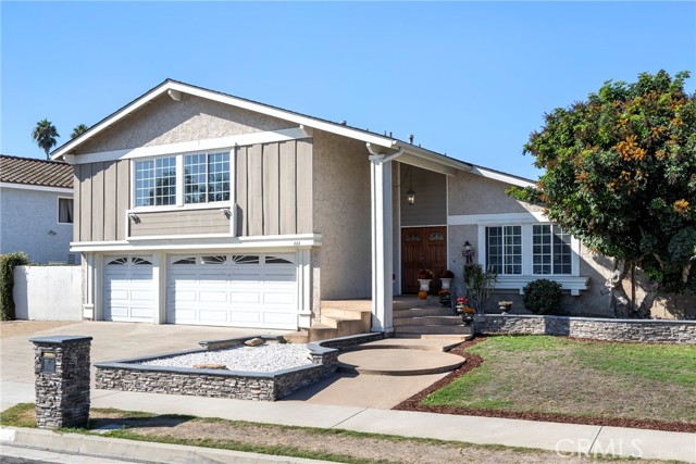 Detail Gallery Image 2 of 40 For 448 S Tracy Ln, Orange,  CA 92869 - 4 Beds | 2/1 Baths