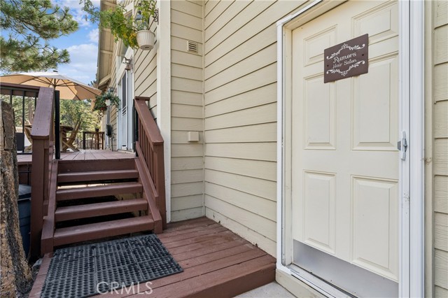 32360 Pine Manor Lane, Running Springs, CA 92382
