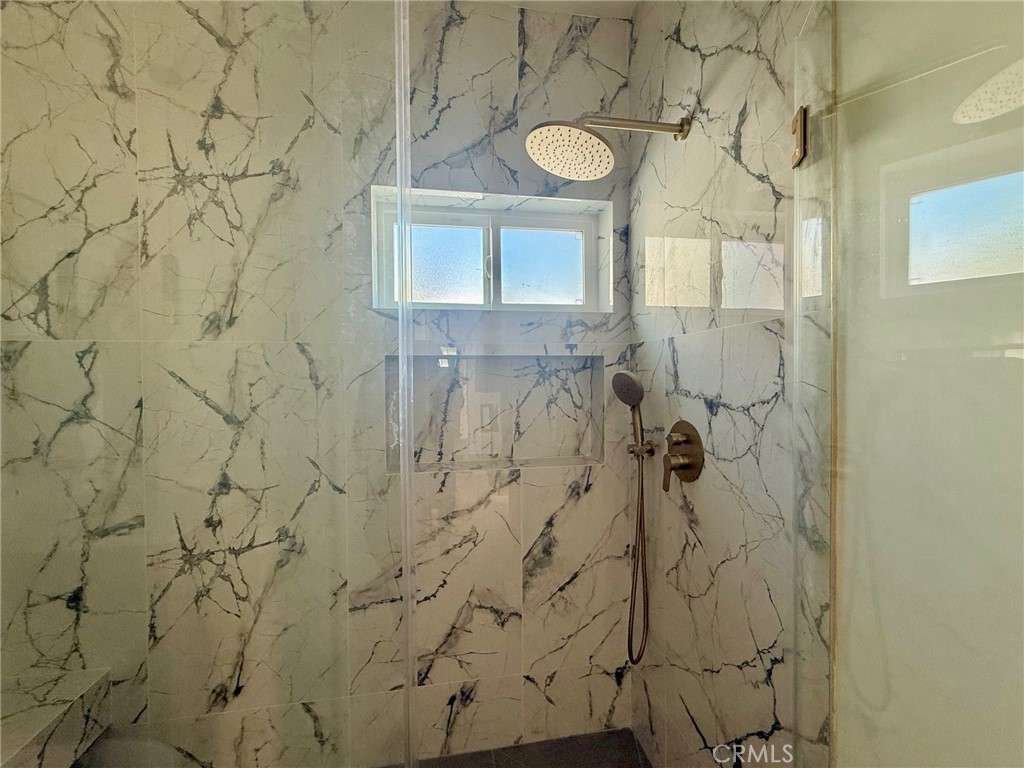 MLS #SR25253483 image #8