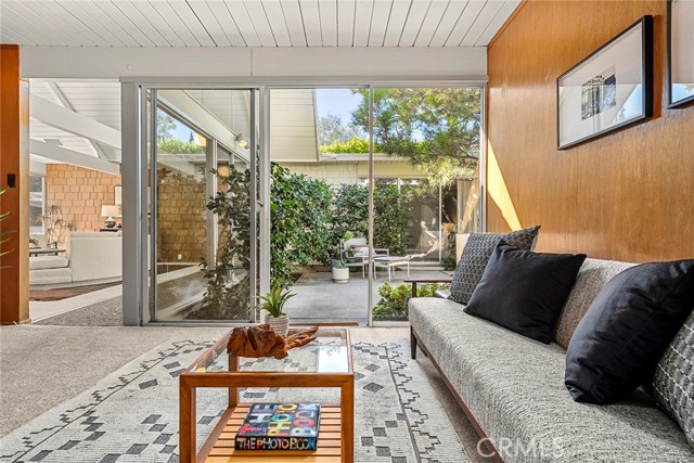 Detail Gallery Image 30 of 56 For 1074 N Granada, Orange,  CA 92869 - 5 Beds | 2 Baths