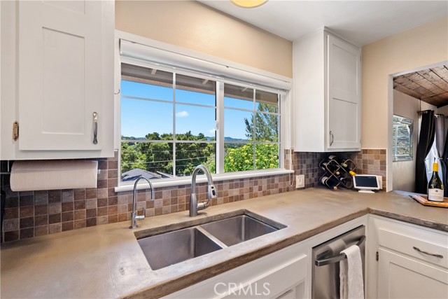 Detail Gallery Image 26 of 38 For 5775 Hermosilla Avenue, Atascadero,  CA 93422 - 3 Beds | 2 Baths