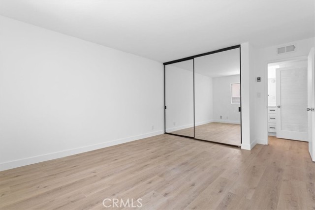 5403 Newcastle Avenue, Encino CA: https://media.crmls.org/medias/89abea5c-a096-4fc4-b24a-d5e8c021929a.jpg