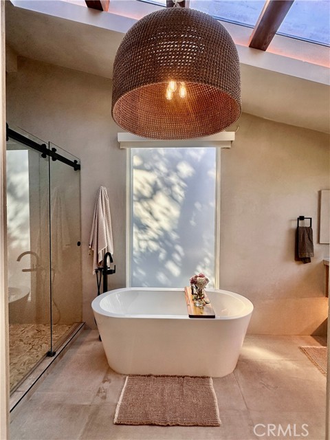 592 Bluebird Canyon Drive, Laguna Beach, California 92651, 3 Bedrooms Bedrooms, ,3 BathroomsBathrooms,Residential Lease,For Rent,592 Bluebird Canyon Drive,CRLG25084326