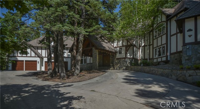 139 Cedar Ridge, Lake Arrowhead, CA 92352