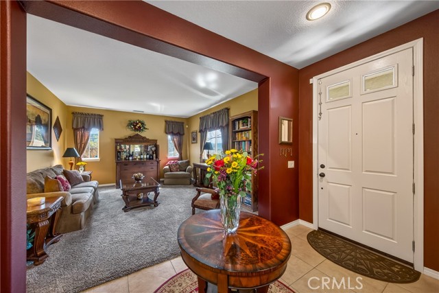 Detail Gallery Image 7 of 51 For 11484 Armour, Beaumont,  CA 92223 - 5 Beds | 4 Baths