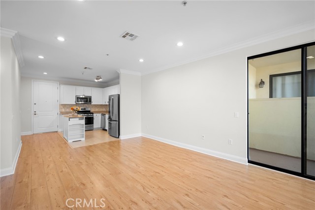 Detail Gallery Image 7 of 32 For 6938 Laurel Canyon #101,  North Hollywood,  CA 91605 - 2 Beds | 2 Baths