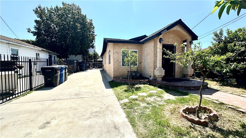 10108 Klingerman Street