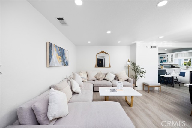 Detail Gallery Image 2 of 20 For 2551 E Larkwood, West Covina,  CA 91791 - 4 Beds | 3 Baths