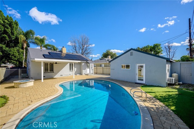 Detail Gallery Image 27 of 30 For 6637 Capps, Reseda,  CA 91335 - 3 Beds | 2/1 Baths