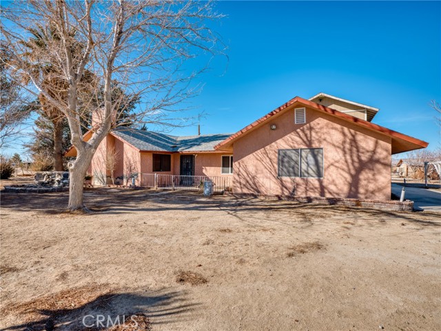 37316 Pearl Ave, Lucerne Valley, CA 92356