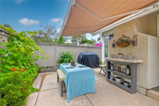 543 Rockport Court, Encinitas CA: https://media.crmls.org/medias/89b1ab04-3ad4-4c73-a7a0-c95e0ec6ea88.jpg