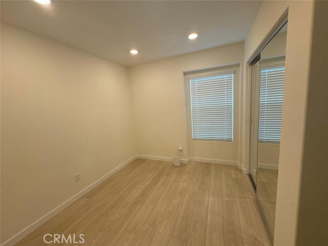 Detail Gallery Image 2 of 12 For 1279 Bonnet Way a,  Torrance,  CA 90502 - 1 Beds | 1 Baths