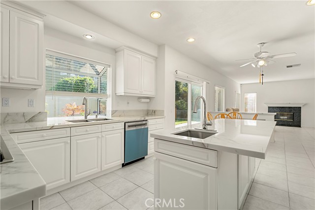 Detail Gallery Image 6 of 31 For 2671 Harvest Crest Ln, Corona,  CA 92881 - 5 Beds | 3/1 Baths