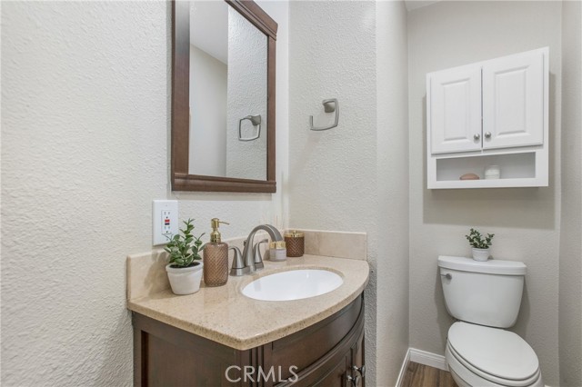 Detail Gallery Image 14 of 47 For 385 Buttonwood Dr, Brea,  CA 92821 - 4 Beds | 2/1 Baths