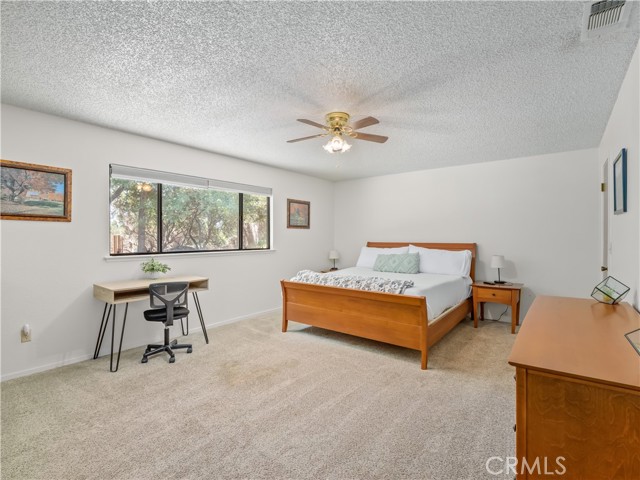 Detail Gallery Image 28 of 65 For 52092 Road 423, Oakhurst,  CA 93644 - 5 Beds | 3 Baths