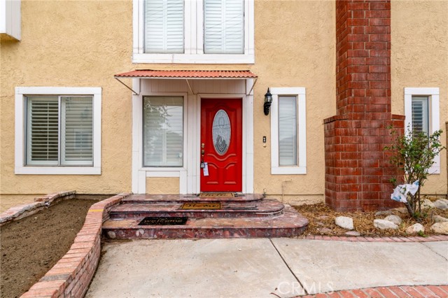 Detail Gallery Image 2 of 47 For 1636 Devore, San Bernardino,  CA 92407 - 3 Beds | 2/1 Baths