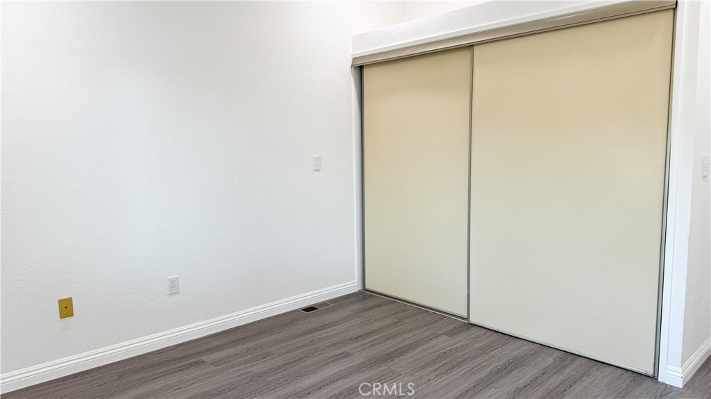 https://media.crmls.org/medias/89b5567a-dd6d-42c5-b169-dd81fcb88e8d.jpg?preset=X-Large