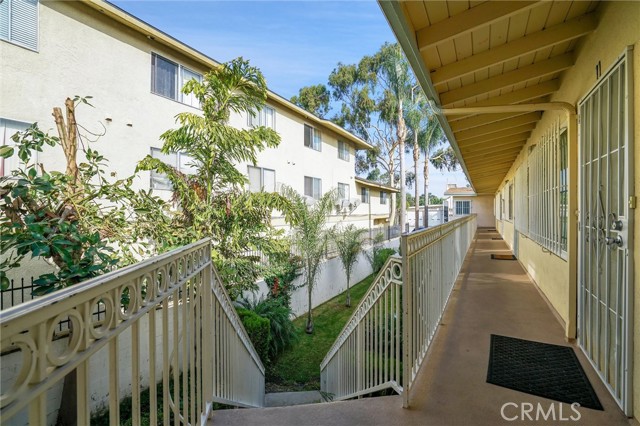 Detail Gallery Image 27 of 34 For 811 Centinela Ave #12,  Inglewood,  CA 90302 - 13 Beds | 14 Baths