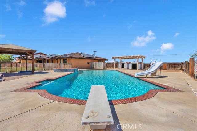 Detail Gallery Image 38 of 43 For 14499 Mirada Pl, Apple Valley,  CA 92307 - 4 Beds | 2 Baths