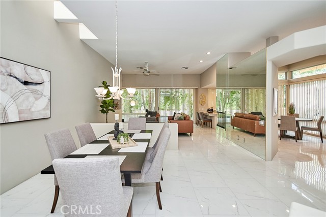 44980 Olympic Court, Indian Wells CA: https://media.crmls.org/medias/89b77b08-ff9f-4875-b807-7920306b2f82.jpg