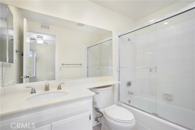 611 Colonial Circle, Fullerton CA: https://media.crmls.org/medias/89b84748-1ba9-496b-927c-21d56480fb07.jpg