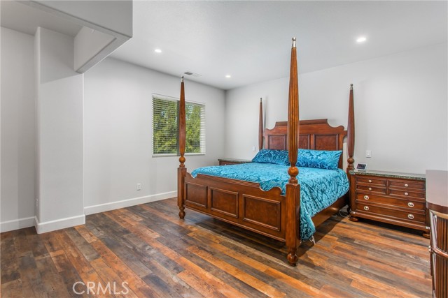 16873 Valley Spring Drive, Riverside CA: https://media.crmls.org/medias/89b85363-7ac1-4e2f-a535-73ada0b25a71.jpg
