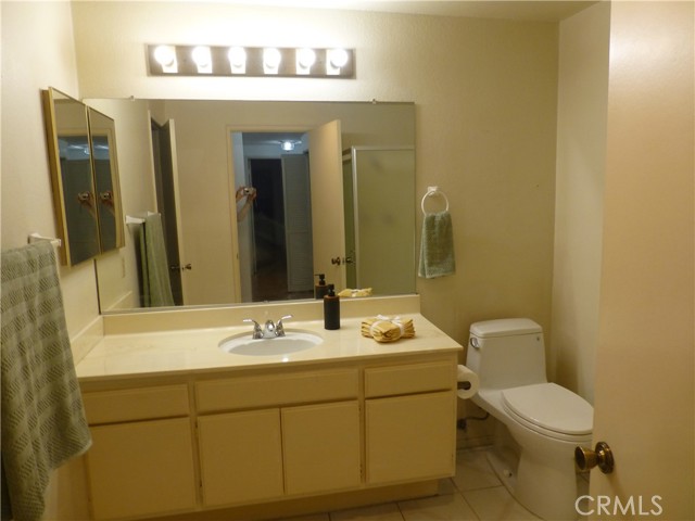 Detail Gallery Image 22 of 37 For 17914 Magnolia Bld #127,  Encino,  CA 91316 - 2 Beds | 2 Baths